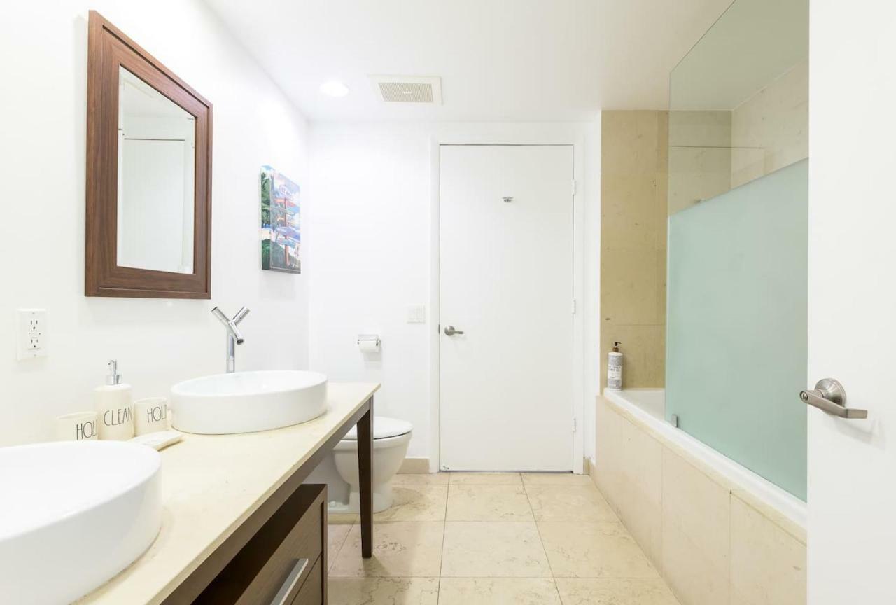 Iconbrickell Waterfront Luxury 2 Bedrooms With Bayview マイアミ エクステリア 写真